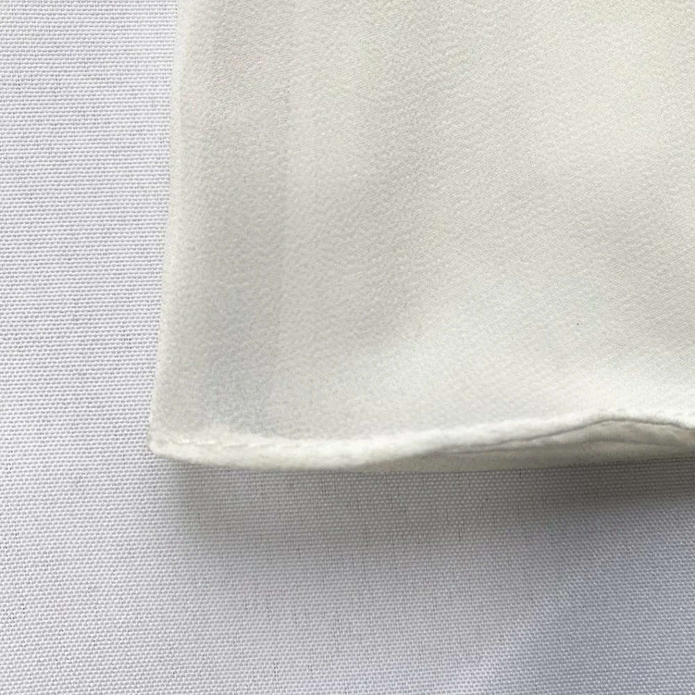 - MONIQUE LHUILLIER WHITE CHIFFON SLEEVELESS BRIDAL WEDDING DRE… - Picture 8 of 11
